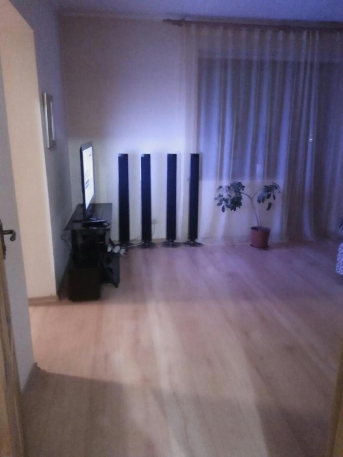 Бастионная 1/36 Apartment เคียฟ ภายนอก รูปภาพ